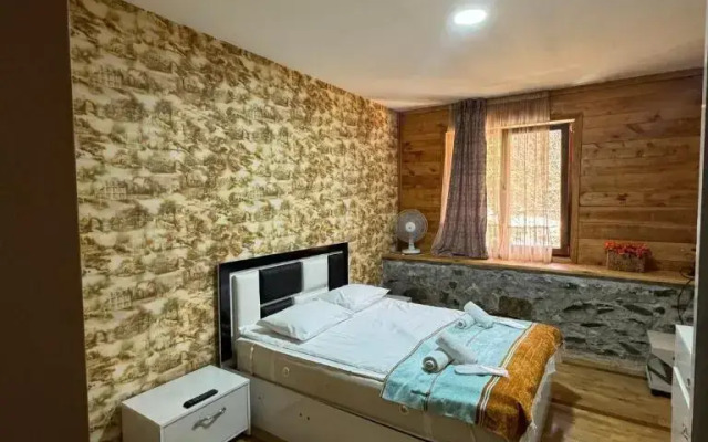 Svaneti, Hotel Ushguli