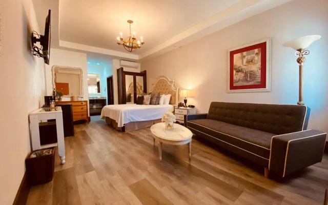 Hotel Hacienda Santana