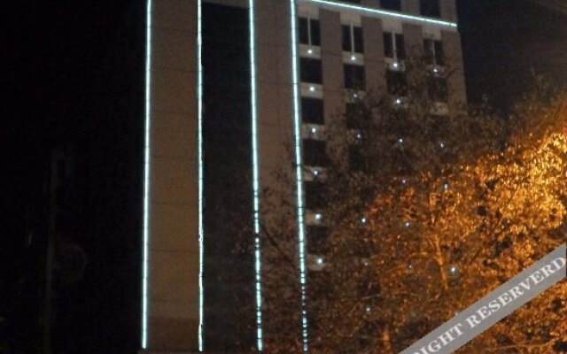 Xingtai Xinguang Business Hotel