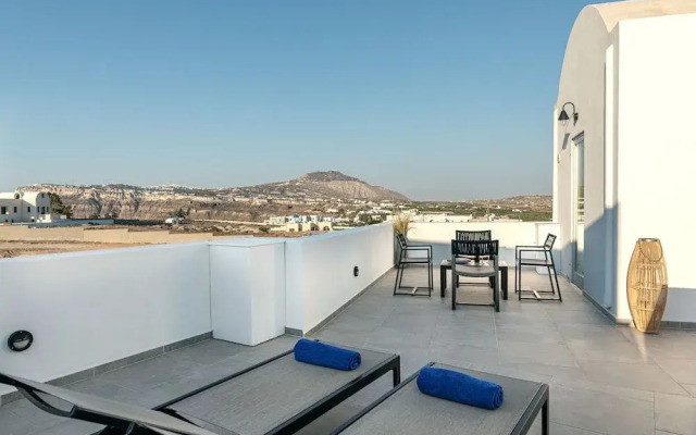 Alafropetra Luxury Suites