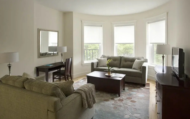 Oakwood 234 Newbury Street