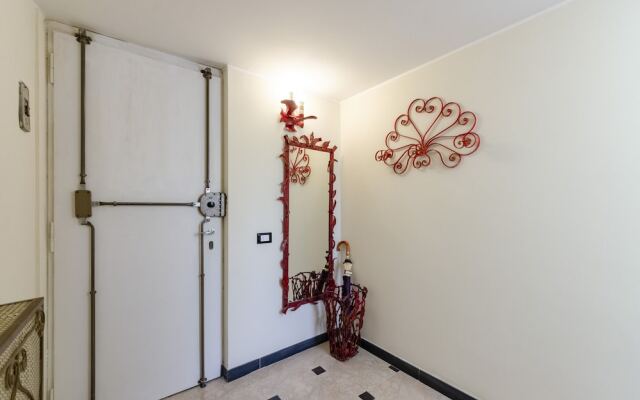 JOIVY Flat W/Terrace & Sea View