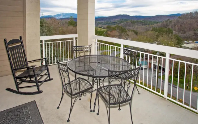 Whispering Pines 541