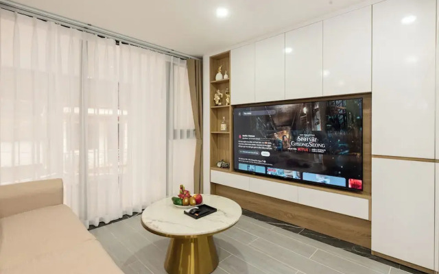 Myrcella Apartment