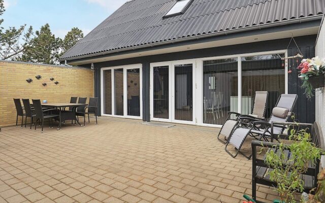 6 Person Holiday Home in Thisted