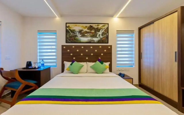 Thejas Houseboat Premium Three