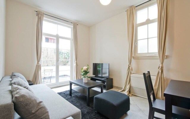 Saint Pauls Suite 2