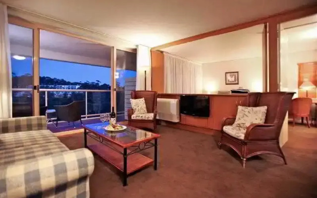 Novotel Coffs Harbour Pacific Bay Resort