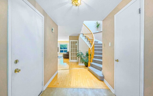 Spacious Family Home Close To Downtown With King Bed Num1