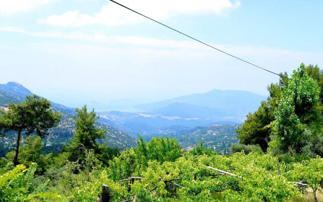 Villa Muge by Akdenizvillam