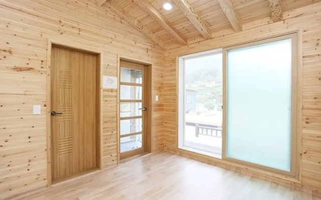 Wongju Bridge Pension