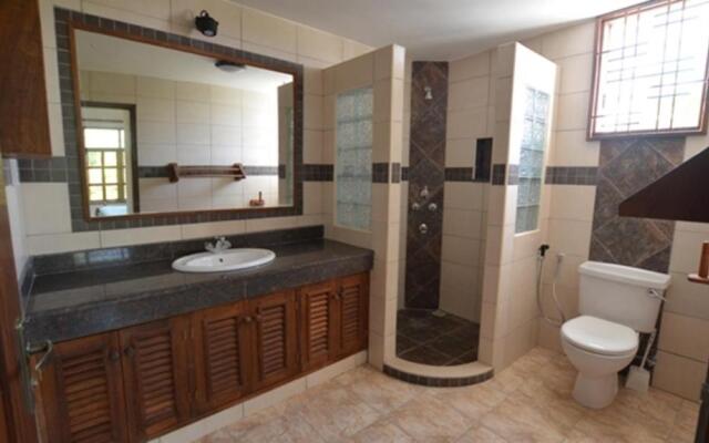 The Diani Pearl