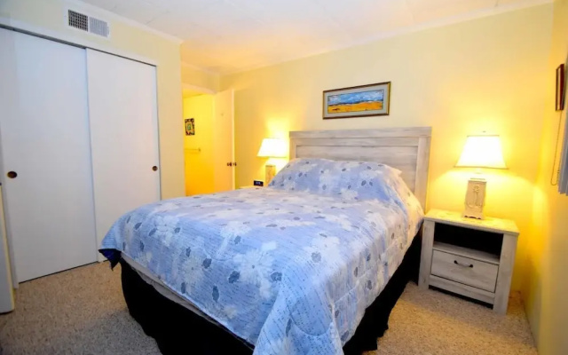 Ocean Hideaway 406