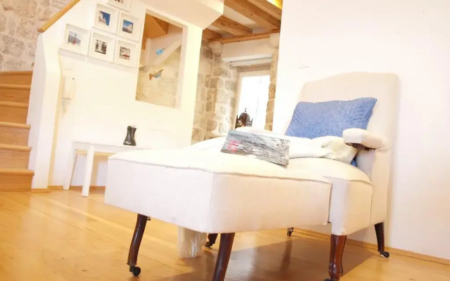 Apartment Domino 18