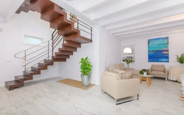 Es Reco in Costitx With 2 Bedrooms and 2 Bathrooms