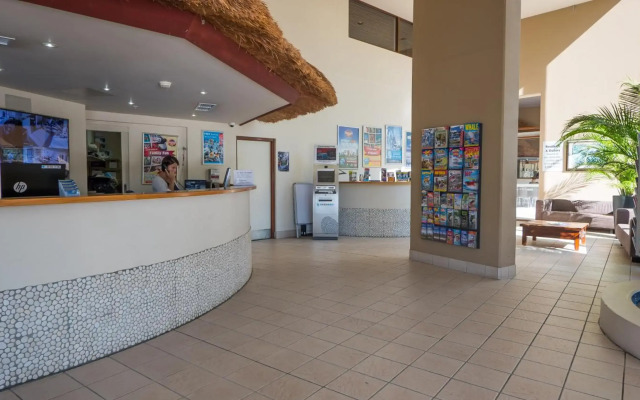 Broadbeach Savannah Hotel & Resort