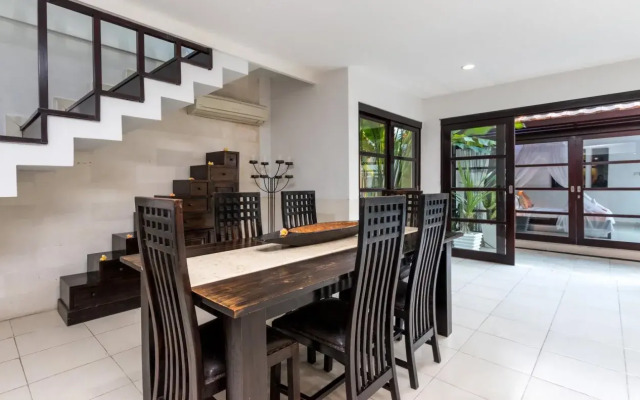 Villa Kubu Pratiwi