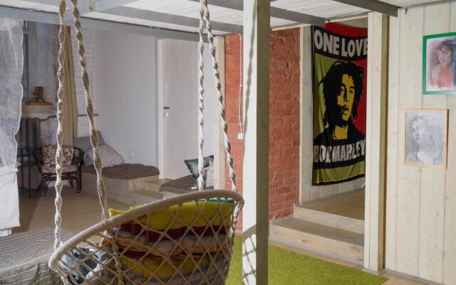 Меблированные комнаты на Среднем проспект 55литО