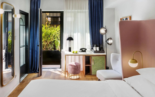 Gatsby Athens