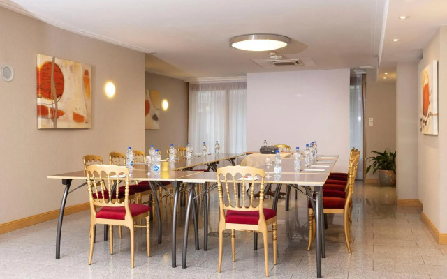 Hotel Bristol