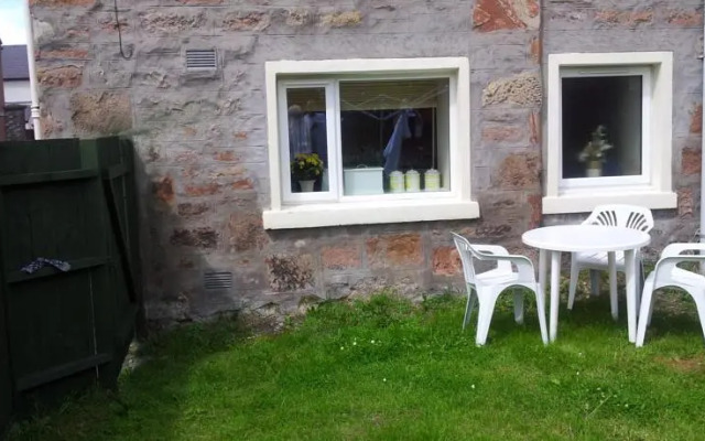 Queen Street Cottage