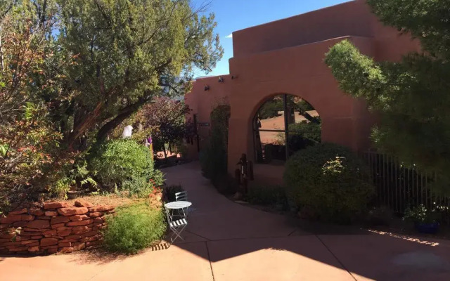 Alma De Sedona Inn