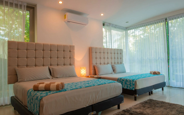 Casa Aakal Lagoon Front