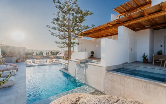 Oliving Mykonos Luxury Suites