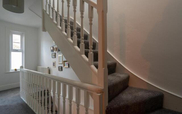 The End House - Cosy and central (Dartmouth)