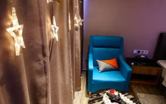 Mandolin Smart Hotel (Jiangmen Mogen International)