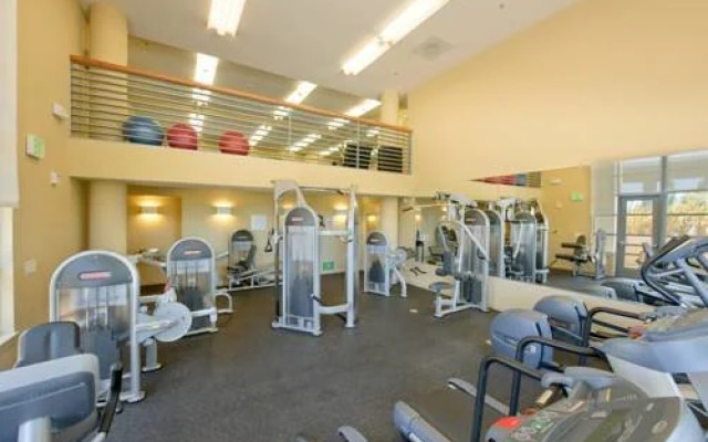 Oakwood At 355 Berry Street