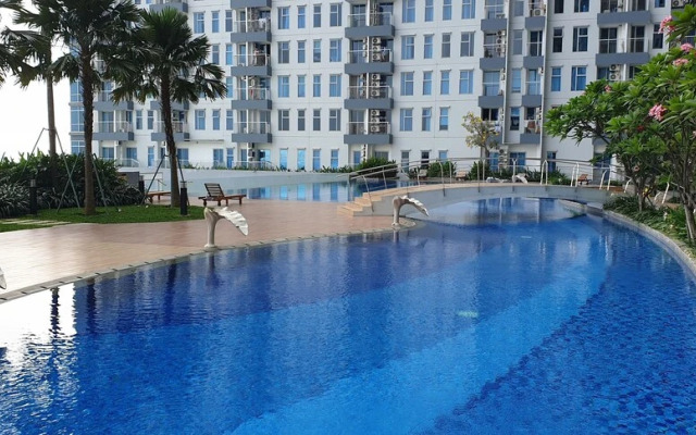 Cosmy Benson 38 Apartment