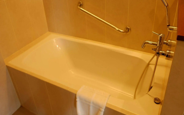 Grand Garden Hotel & Residence