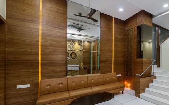 OYO Flagship 17200 Hotel Neelkamal Chembur