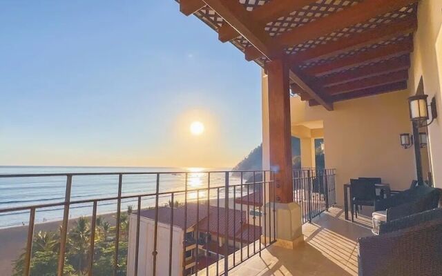 Seaview Oasis 1-BRSuite in Croc's casino