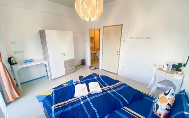 The Sunset Bangsaen Seaview