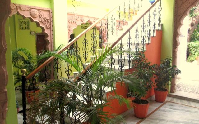 Hotel Bharatpur Palace