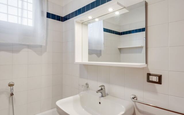 Beautiful Apartment With Scenery Near Lake Garda