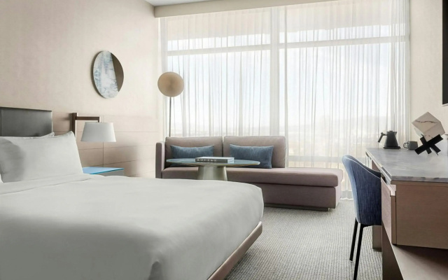 TETRA Hotel,  Autograph Collection