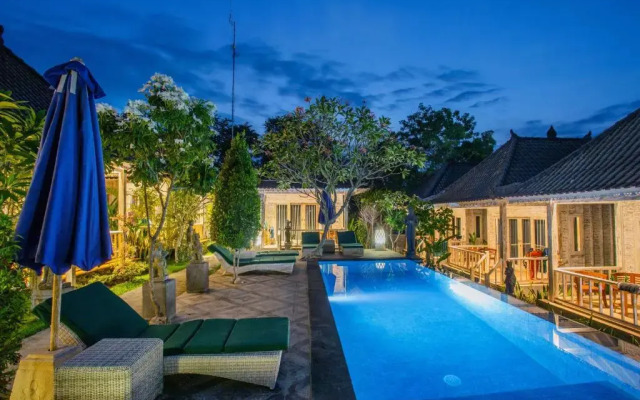 221 Garden cottages