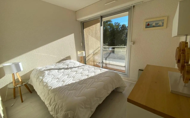 T2 avec parking proche plage C219