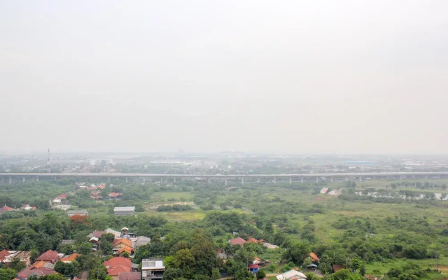 Comfortable 2Br With Study Room At Meikarta Apartment