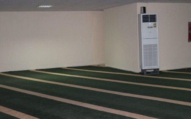 Loloat Al Hashimiah Hotel