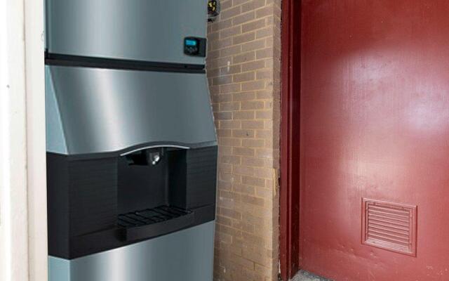 Red Roof Inn Petersburg - Fort Lee