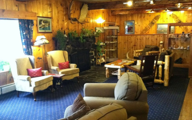Summit Lake Lodge