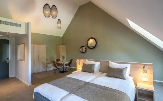 Hotel 46