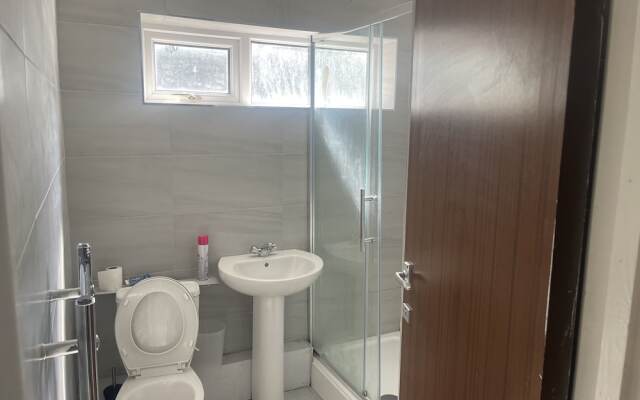 Beautiful one bed Apartment in Cardiff Good Links