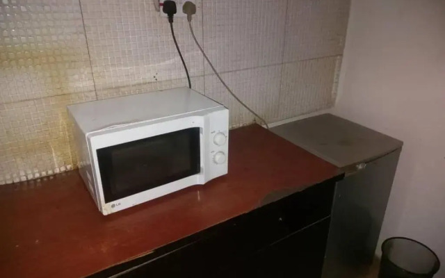 Oko Courts MU1 3 BR Apartment with SWIMMING POOL