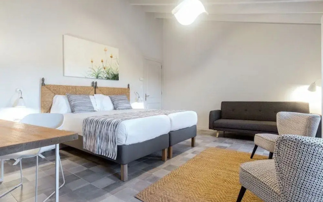 Hotel Son Gris