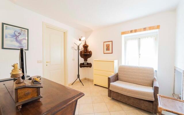 129 - Casa indipendente Velva, 15 km dal mare